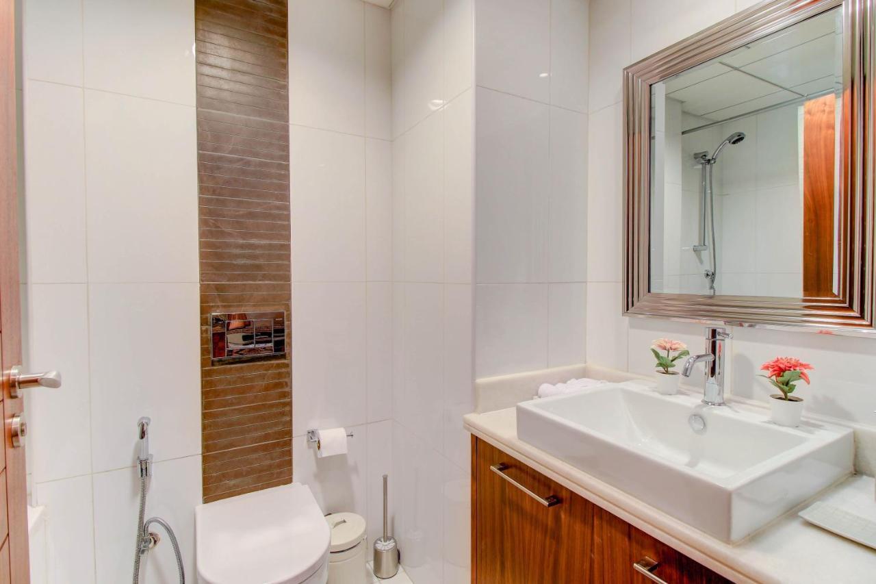 Durrani Homes - Luxurious Studio Near Dubai Mall With Pool View Luaran gambar