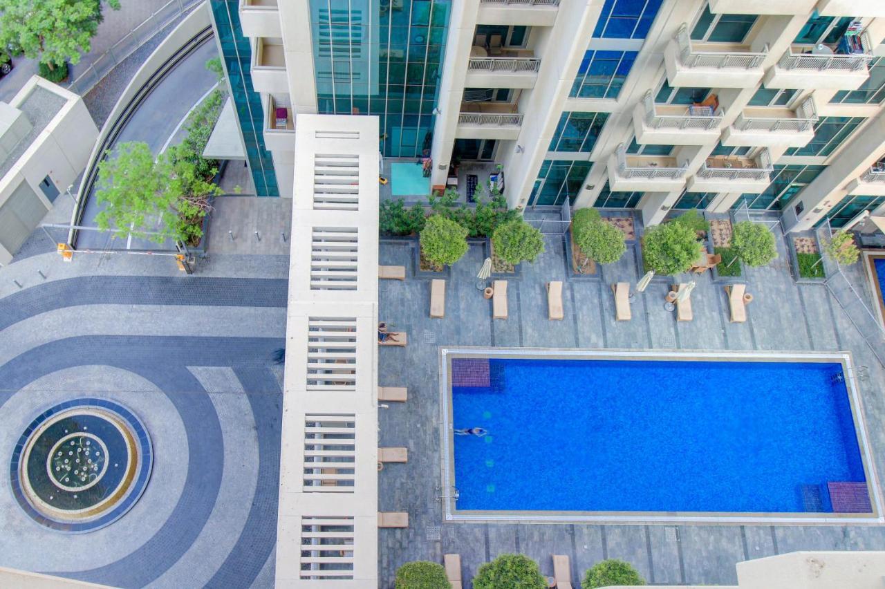 Durrani Homes - Luxurious Studio Near Dubai Mall With Pool View Luaran gambar